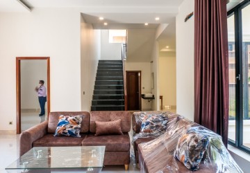 4 Bedroom House For Rent - Svay Dangum, Siem Reap thumbnail
