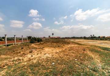 2000 Sqm Land For Sale - Krabi Riel, Siem Reap thumbnail