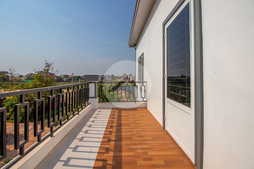 4 Bedroom House For Rent - Svay Dangkum, Siem Reap - Image 20