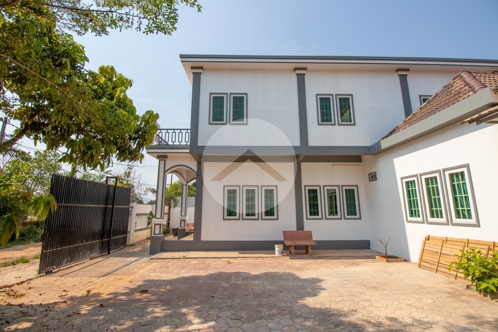 4 Bedroom House For Rent - Svay Dangkum, Siem Reap - Image 19