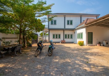 4 Bedroom House For Rent - Svay Dangkum, Siem Reap thumbnail