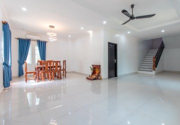 4 Bedroom House For Rent - Svay Dangkum, Siem Reap thumbnail