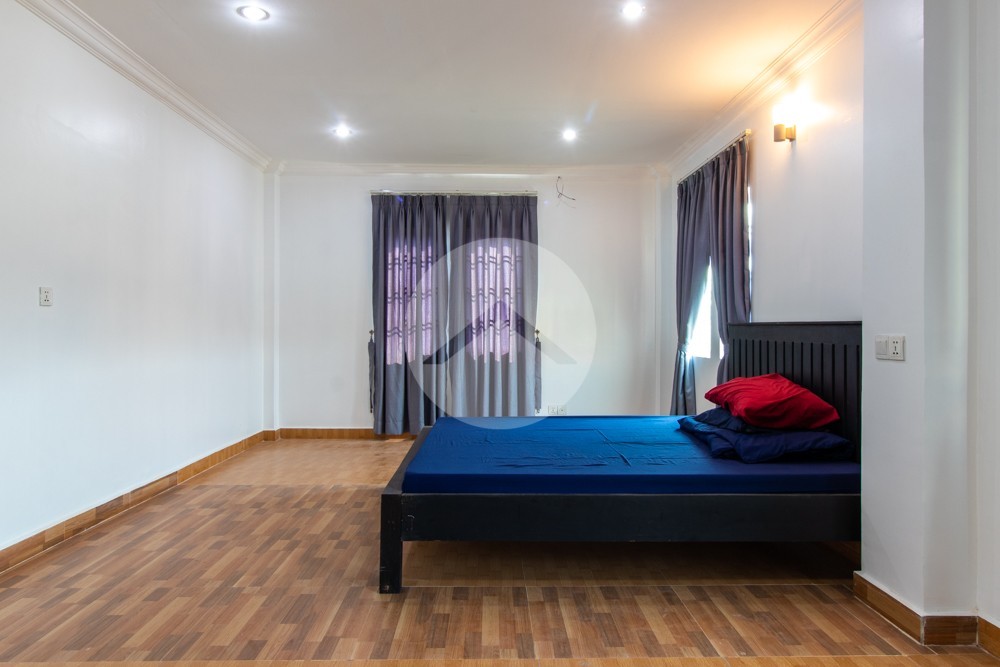 4 Bedroom House For Rent - Svay Dangkum, Siem Reap - Image 14