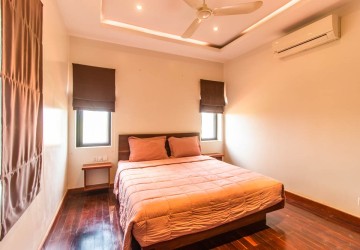 1 Bedroom Apartment For Rent - Svay Dangkum, Siem Reap thumbnail