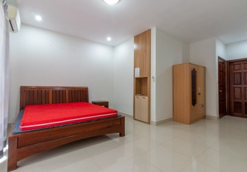 3 Bedroom House For Sale - Svay Dangkum, Siem Reap thumbnail