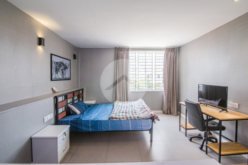 2 Bedrooms Apartment For Rent - Daun Penh, Phnom Penh