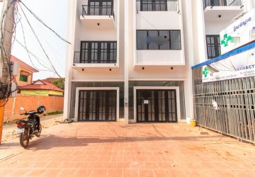 480 Sqm Commercial Shophouse For Rent  - Svay Dangkum, Siem Reap thumbnail