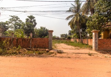 601 Sqm Land For Sale - Svay Dangkum, Siem Reap thumbnail