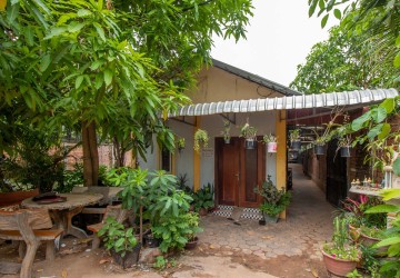 9 Bedroom House For Sale - Svay Dangkum, Siem Reap thumbnail