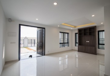 5 Bedroom Single Villa For Sale - Chip Mong, Hun Sen Blvd, Phnom Penh thumbnail