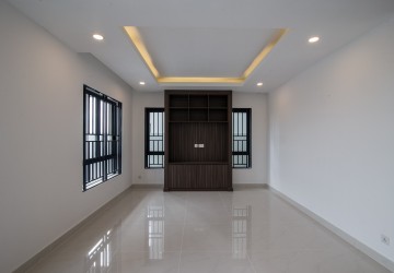 5 Bedroom Single Villa For Sale - Chip Mong, Hun Sen Blvd, Phnom Penh thumbnail