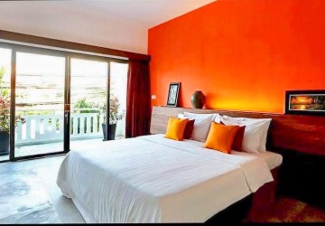 14 Bedroom Boutique Hotel For Sale - Night Market Area, Siem Reap thumbnail