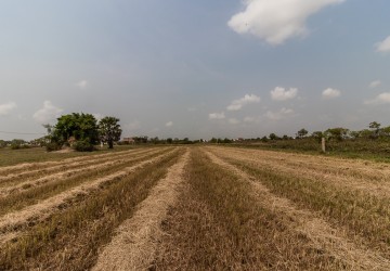 7211 Sqm Land For Sale - Kandaek, Prasat Bakong, Siem Reap thumbnail