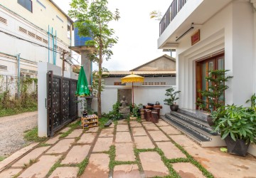 5 Bedroom House For Sale - Svay Dangkum, Siem Reap thumbnail