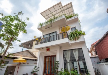 5 Bedroom House For Rent - Svay Dangkum, Siem Reap thumbnail