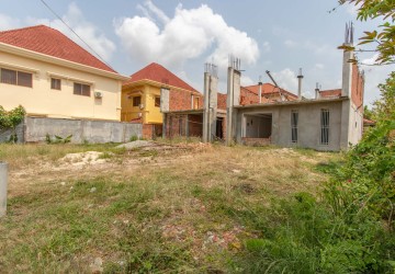 575 Sqm Residential Land For Sale - Svay Dangkum, Siem Reap thumbnail