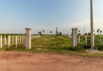 978 Sqm Land For Sale - Sangkat Siem Reap, Siem Reap thumbnail