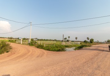 978 Sqm Land For Sale - Sangkat Siem Reap, Siem Reap thumbnail