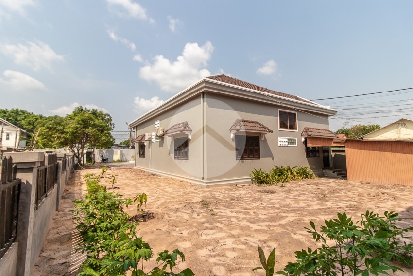 2 Bedroom House For Sale - Slor Kram, Siem Reap