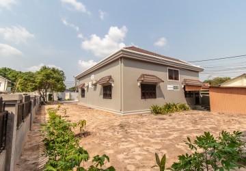 2 Bedroom House For Sale - Slor Kram, Siem Reap thumbnail