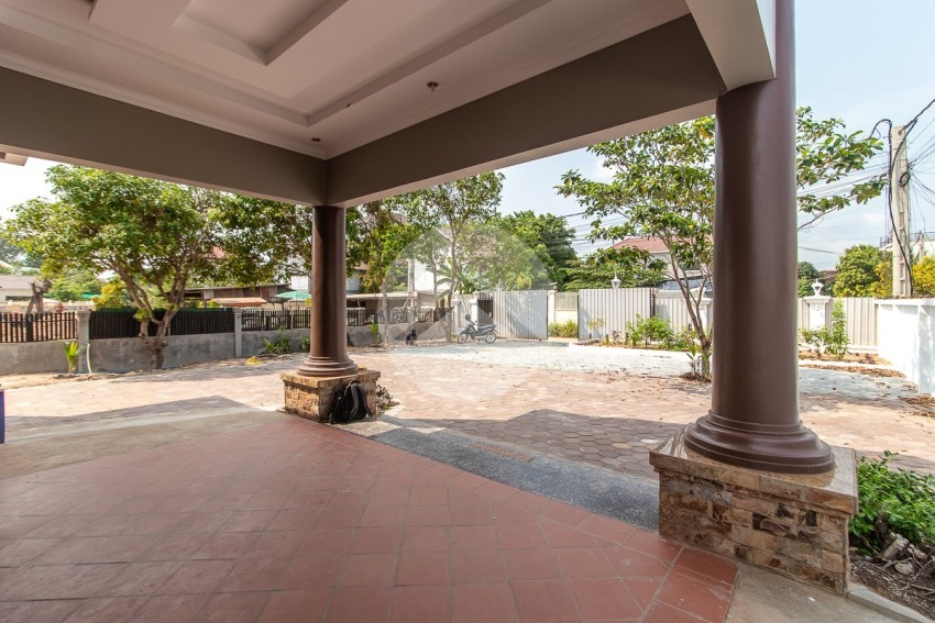 2 Bedroom House For Sale - Slor Kram, Siem Reap