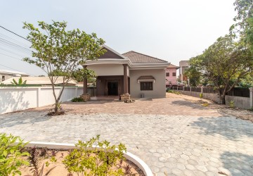 2 Bedroom House For Sale - Slor Kram, Siem Reap thumbnail