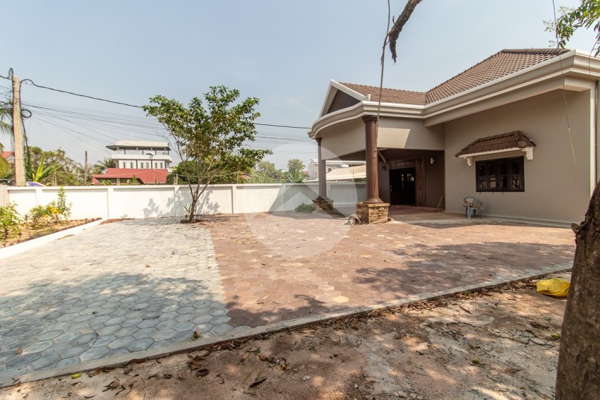 2 Bedroom House For Sale - Slor Kram, Siem Reap