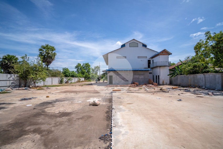 1624 Sqm Warehouse Property For Sale - Svay Thom, Siem Reap