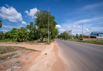 1624 Sqm Warehouse Property For Sale - Svay Thom, Siem Reap thumbnail