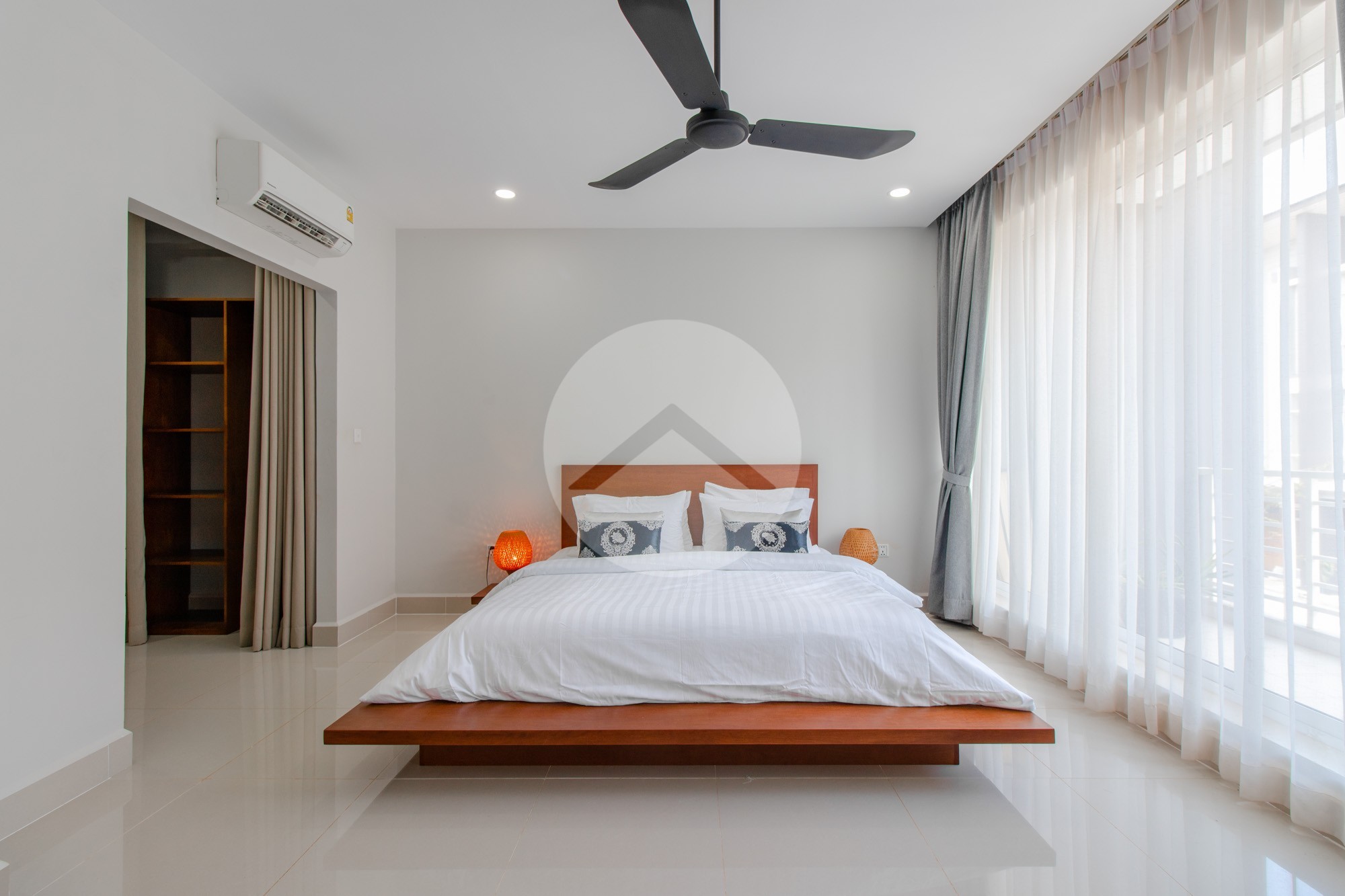 3 Bedroom House For Rent - Svay Dangkum, Siem Reap - Image 10