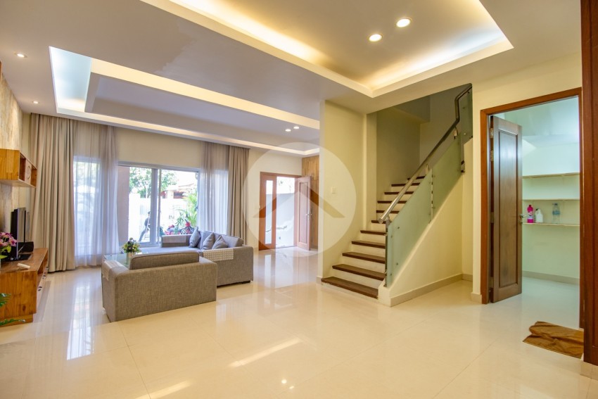 3 Bedroom Villa For Rent - Bassac Garden City, Tonle Bassac, Phnom Penh