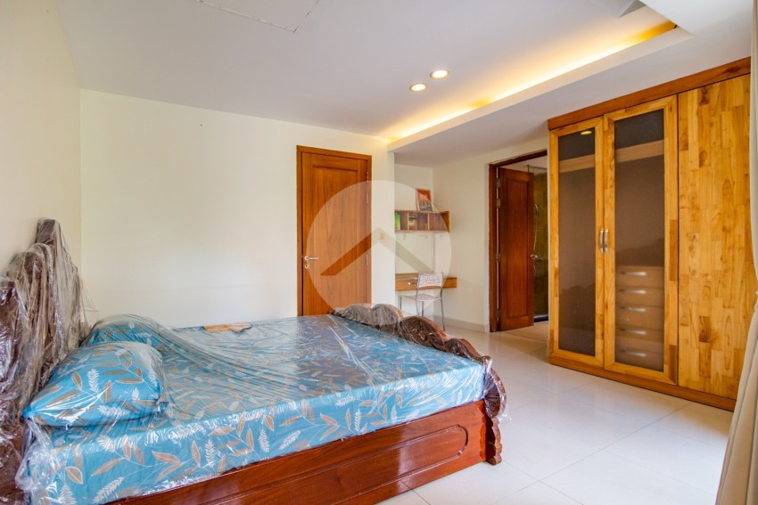 3 Bedroom Villa For Rent - Bassac Garden City, Tonle Bassac, Phnom Penh