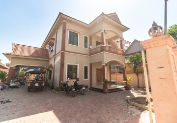 4 Bedroom House For Sale - Svay Dangkum, Siem Reap thumbnail