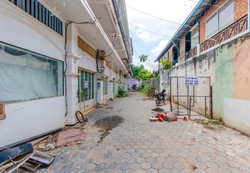 2 Bedroom Shophouse For Sale - Old Market  Pub Street, Siem Reap thumbnail