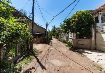 5 Bedroom Villa For Sale - Slor Kram, Siem Reap thumbnail