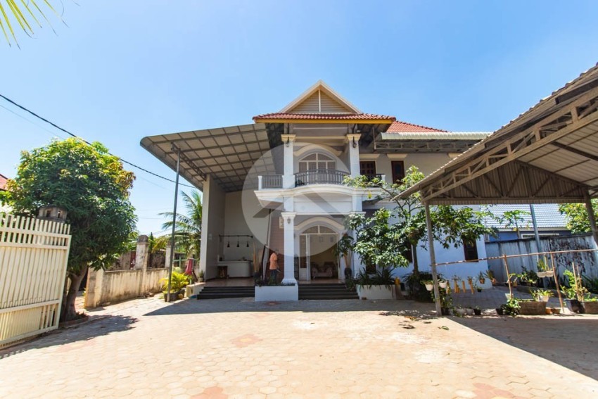 5 Bedroom Villa For Sale - Slor Kram, Siem Reap