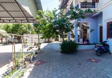 5 Bedroom Villa For Sale - Slor Kram, Siem Reap thumbnail