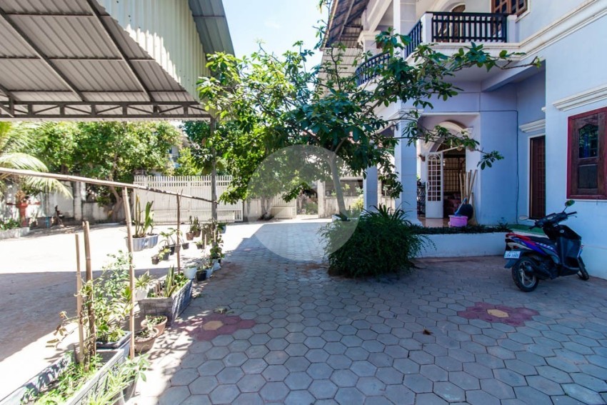 5 Bedroom Villa For Sale - Slor Kram, Siem Reap