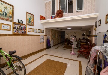 4 Bedroom Link House For Sale at Borey Mongkul Phnom Penh - Veal Sbov, Phnom Penh thumbnail