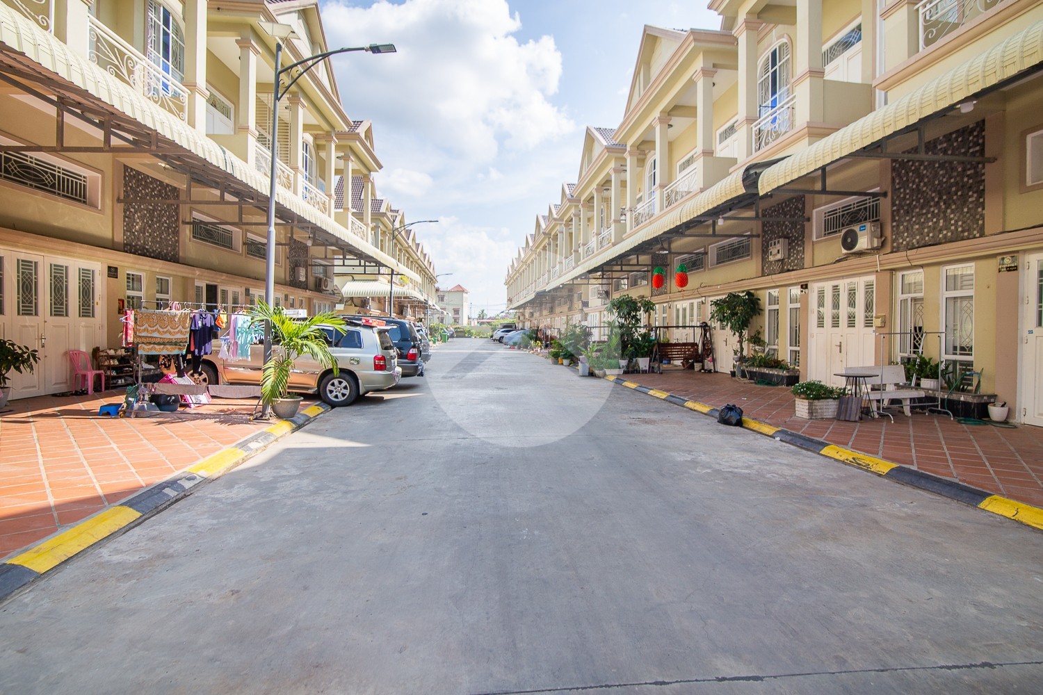4 Bedroom Link House For Sale - Borey Mongkul Phnom Penh, Prek Eng, Phnom Penh - Image 20