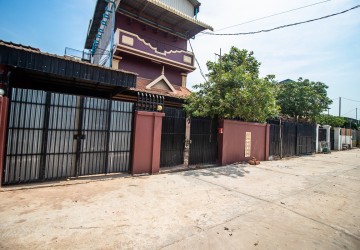 3 Bedroom House For Sale - Sala Kamreuk, Siem Reap thumbnail