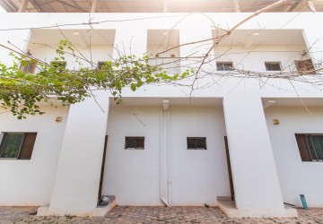 6 Unit Apartment Building For Sale - Sala Kamreuk, Siem Reap thumbnail