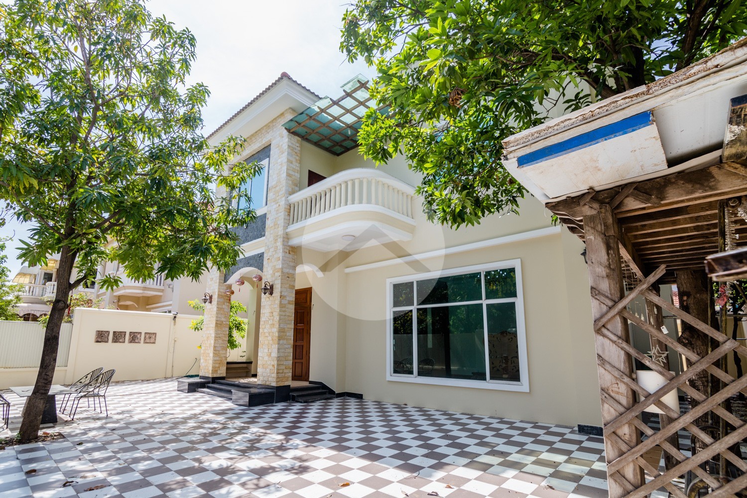 4 Bedroom Villa For Sale - Bassac Garden City, Tonle Bassac, Phnom Penh 4 Bedroom Villa For Sale - Bassac Garden City, Tonle Bassac, Phnom Penh