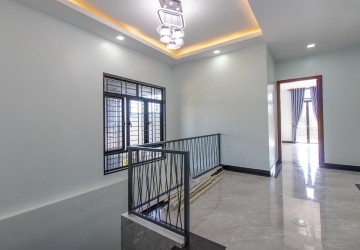 12 Bedroom Modern Villa  For Sale - Svay Dangkum, Siem Reap thumbnail