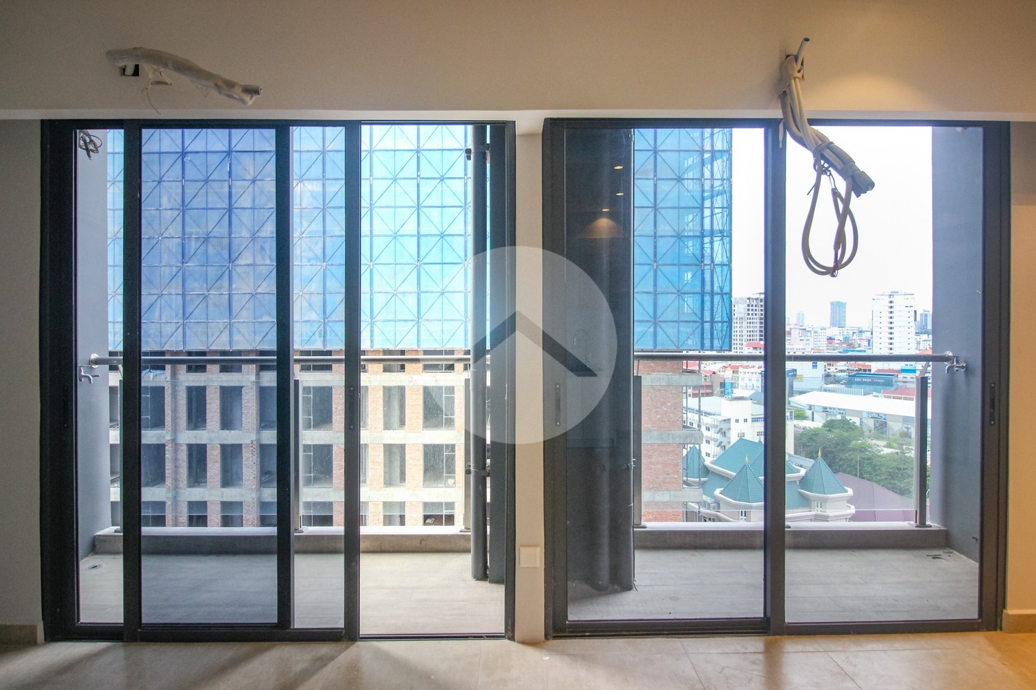 14th Floor 1 Bedroom Condo For Sale - Time Square 2, Boeng Kak I, Phnom Penh - Image 6 14th Floor 1 Bedroom Condo For Sale - Time Square 2, Boeng Kak I, Phnom Penh - Image 6