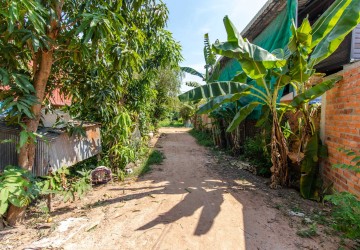 572 Sqm Land For Sale - Svay Dangkum, Siem Reap thumbnail