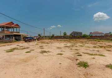 1006 Sqm Residential Land For Sale - Chreav, Siem Reap thumbnail