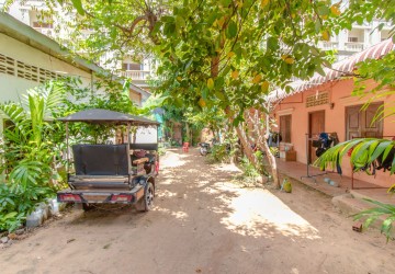 677 Sqm Residential Land For Sale - Svay Dangkum, Siem Reap thumbnail