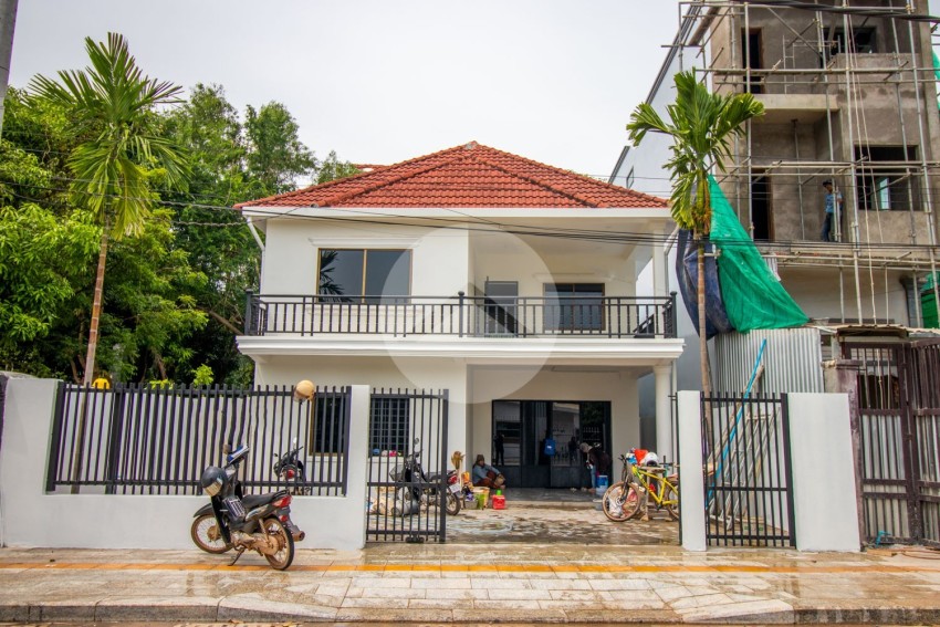 4 Bedroom Commercial Villa For Rent - Wat Bo, Siem Reap