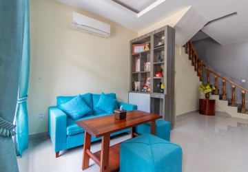 2 Bedroom House For Rent - Svay Dangkum, Siem Reap thumbnail